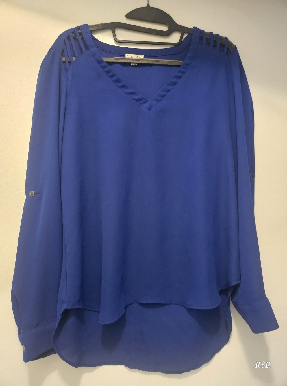Lily White Cobalt V-Neck Slit-Shoulder Blouse